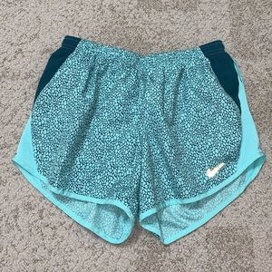 Women’s NIKE running shorts - SIZE SMALL